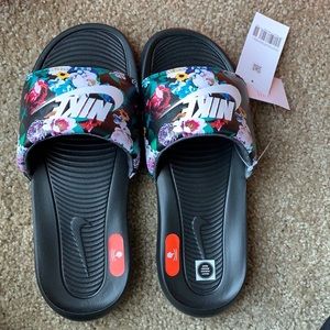 Nike Victori One Slide Print